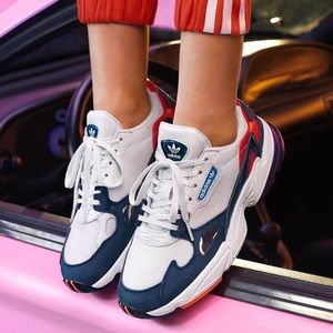 Adidas falcon
